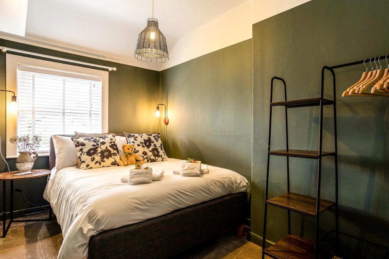 Stylish Romantic Country Escape Near Chester Christleton Exterior photo