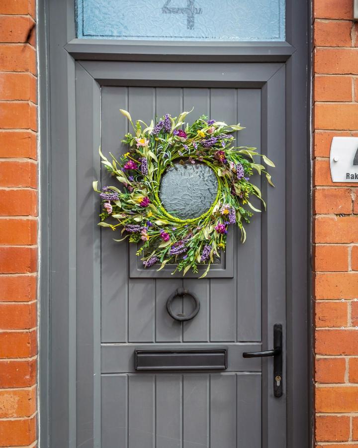 Stylish Romantic Country Escape Near Chester Christleton Exterior photo