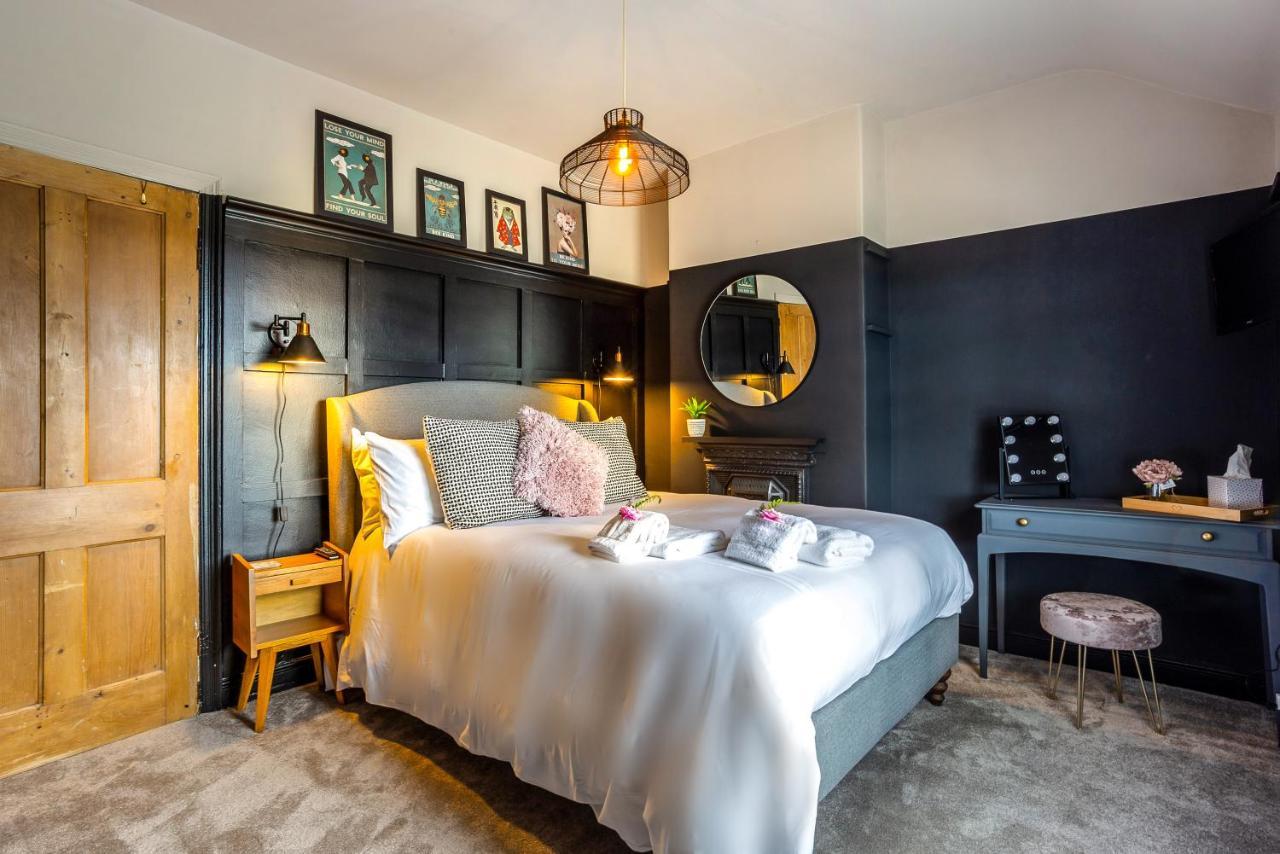 Stylish Romantic Country Escape Near Chester Christleton Exterior photo